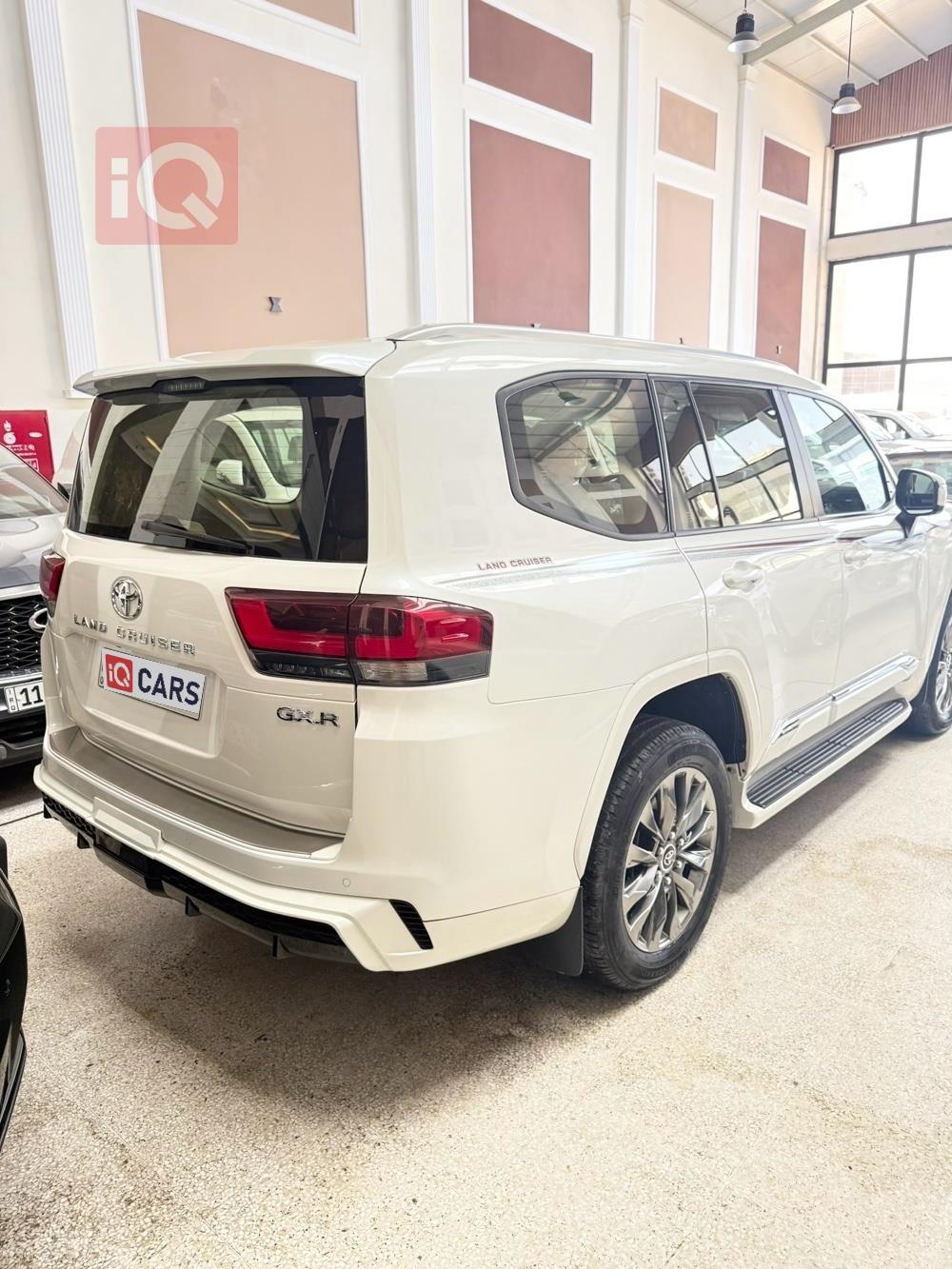 تويوتا لاندكروزر